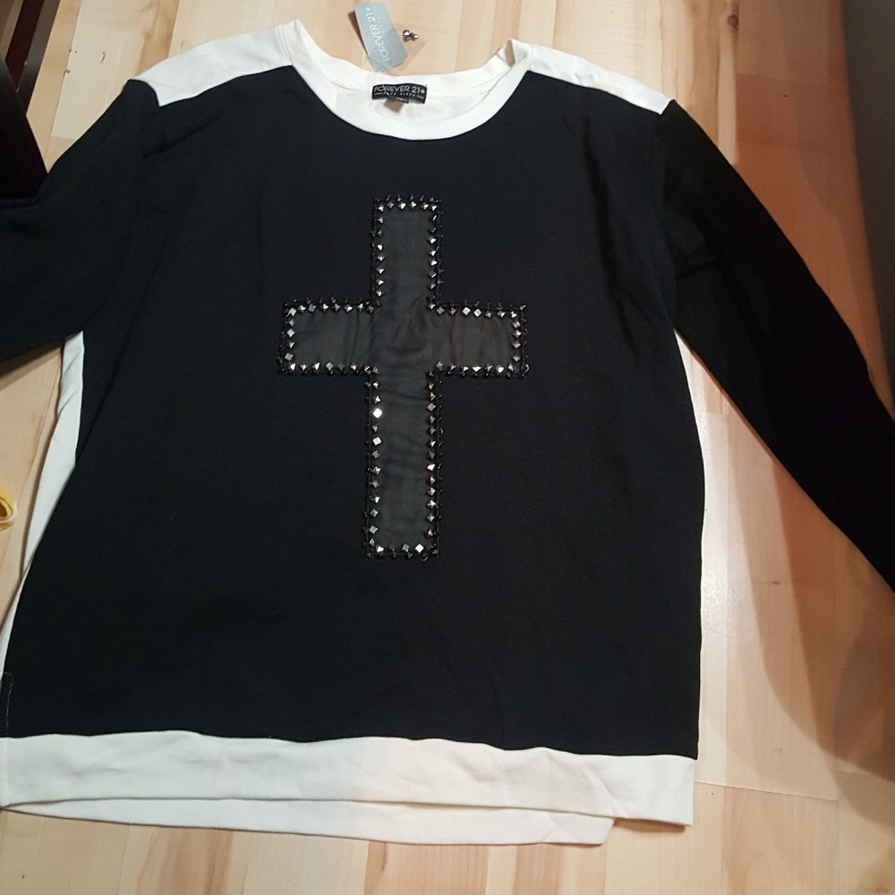 Sweatshirt